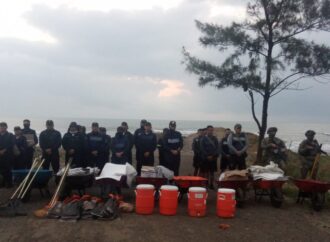 Refuerza gobierno federal respuesta contaminación por hidrocarburos en el golfo; suman 128 toneladas recolectadas