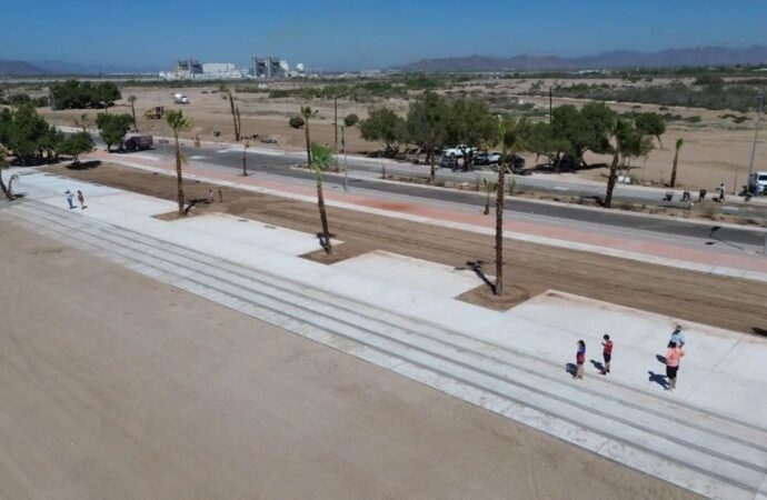 Inauguran primera etapa del Malecón Turístico del Cochórit en Empalme