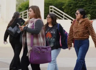 Mujeres representan más de la mitad de la población en Sonora