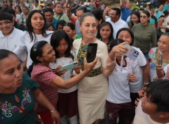Sheinbaum cierra gira por el sureste con inversión y acciones sociales