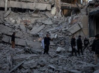 Conflicto entre Irán, Israel y Estados Unidos deja cientos de muertos, cifras varían según fuentes