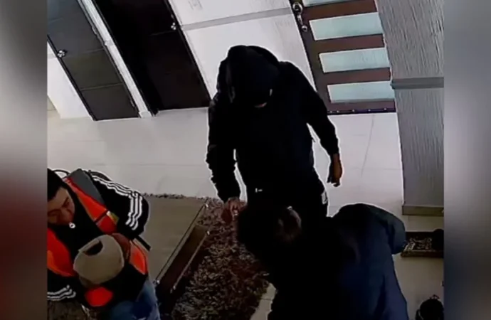 Influencer denuncia agresión y abuso sexual durante asalto en su casa en Edomex