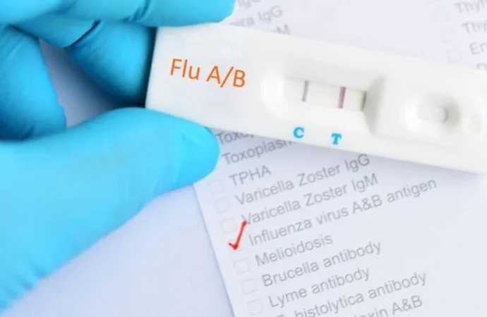 Detectan en Italia el primer caso humano de gripe aviar H9N2 en Europa