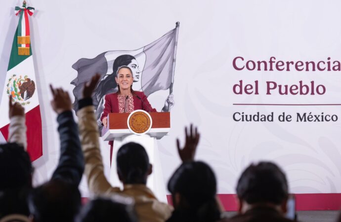 Sheinbaum anuncia decreto para crear el Servicio Universal de Salud en México