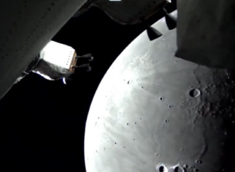 NASA Artemis pasa cerca de la Luna en histórica misión con sobrevuelo tripulado