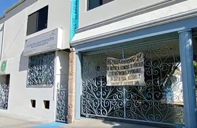 Se ampara Dr. Maximiano “N” tras muerte de ocho personas; Fiscalía espera resolución federal