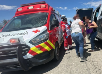 Policías de Hermosillo auxilian a mujer desmayada y a embarazada con riesgo de aborto
