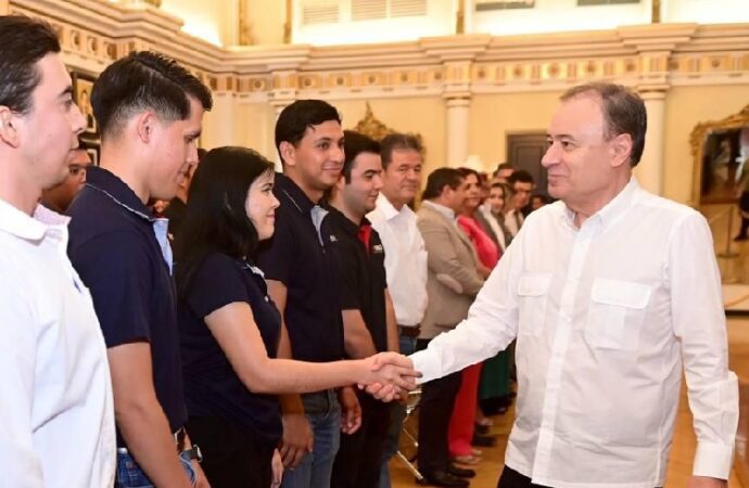 Sonora capacitará a 350 mil personas en inteligencia artificial con apoyo de Microsoft