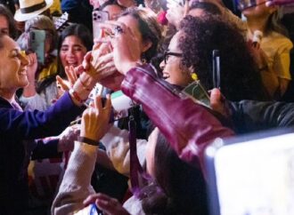 Sheinbaum cierra gira en Barcelona con propuesta global de reforestación y agenda tecnológica