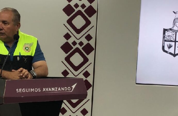 Derrame en canal provoca cierre parcial de carretera y acciones de mitigación