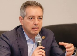 Gestiona Omar del Valle proyectos para garantizar el agua en Hermosillo