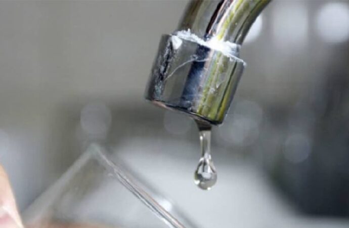 Restablecen gradualmente el suministro de agua en el norte de Hermosillo