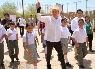 Inicia entrega de uniformes escolares en Sonora con inversión histórica superior a mil 700 millones