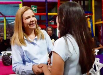 Celebran Día de la Niñez con menores de centros asistenciales en Sonora