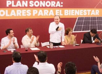 Anuncia Alfonso Durazo paneles solares para familias de Hermosillo