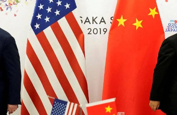 Trump amenaza con aranceles del 50% a China por presunto apoyo militar a Irán