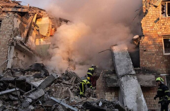 Rusia y Ucrania se acusan de romper tregua pascual con cientos de ataques