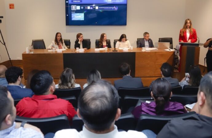 Realizan Parlamento Abierto sobre reforma en materia de acoso y hostigamiento en el sector público