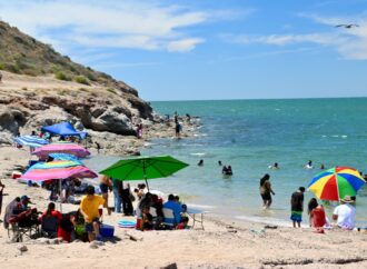 Se registra gran afluencia de vacacionistas en Bahía de Kino y zona rural en Semana Santa