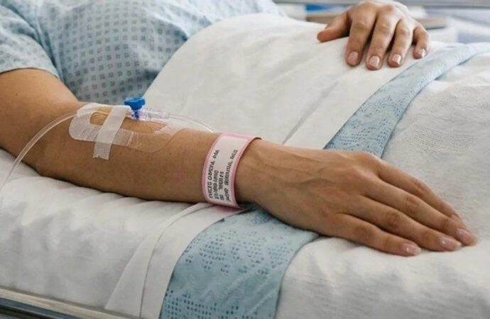 Llega a cinco número de víctimas mortales relacionadas a sueros vitaminados en Sonora