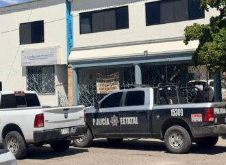 Catean clínica señalada por sueros que dejan ocho muertos en Hermosillo; fiscalía busca al médico responsable