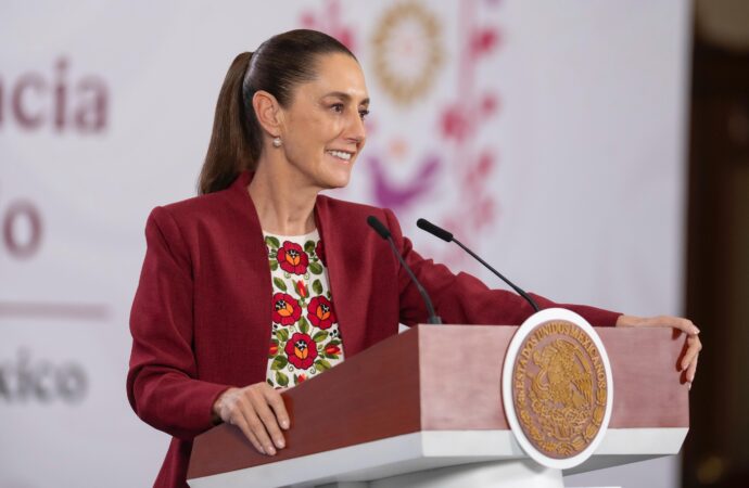 Claudia Sheinbaum anuncia inversión histórica de 315 mil mdp en carreteras para conectar al país
