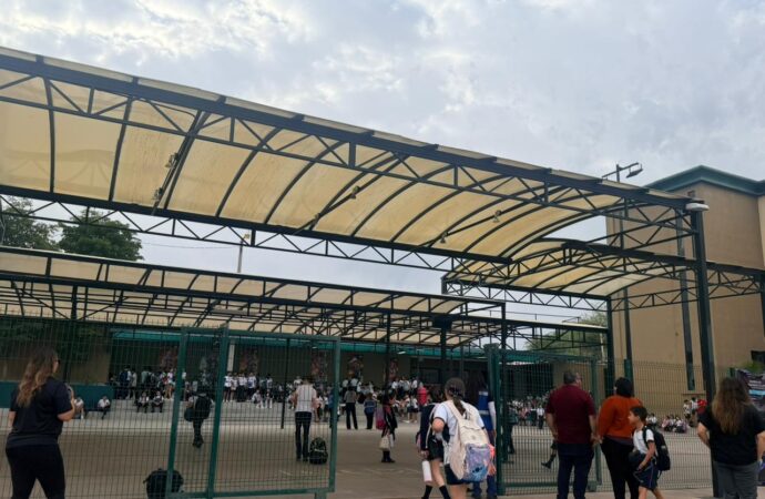 Más de 500 mil alumnos regresan a clases en Sonora sin incidentes: SEC