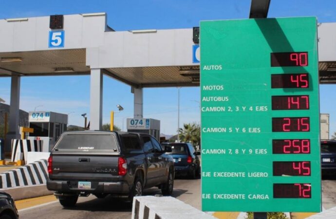 Cuestionan empresarios alza en combustibles y casetas