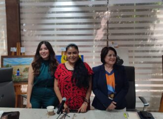 Entrega Gabriela Félix iniciativa para prohibir el matrimonio infantil