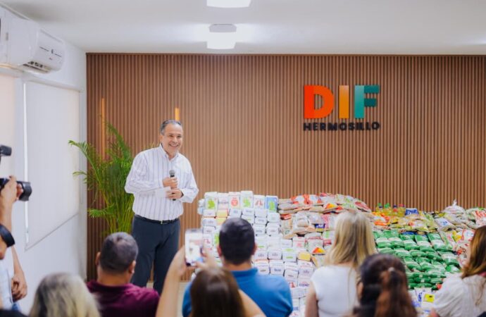 Entregan Toño Astiazarán y DIF Hermosillo más de mil 400 apoyos alimentarios a organizaciones sociales