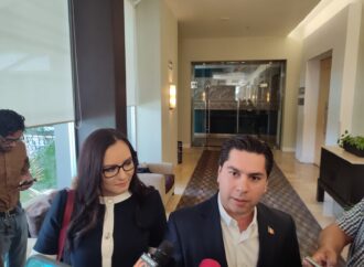 Asegura Emeterio Ochoa que se les negó el paso al Congreso