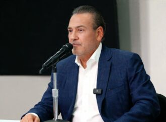 Manlio Fabio Beltrones pide su segunda licencia; Iván Jaimes asume en el Senado