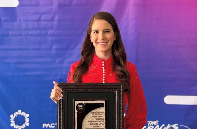 Asegura la regidora Cassandra López que no militan para el PAN