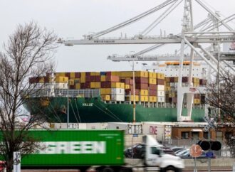 Aranceles de Trump afectan incluso a sus simpatizantes: fábricas pierden empleos y reportan pérdidas