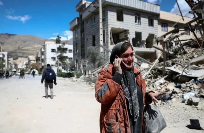 México mantiene recomendación a connacionales de no viajar a Medio Oriente por conflicto