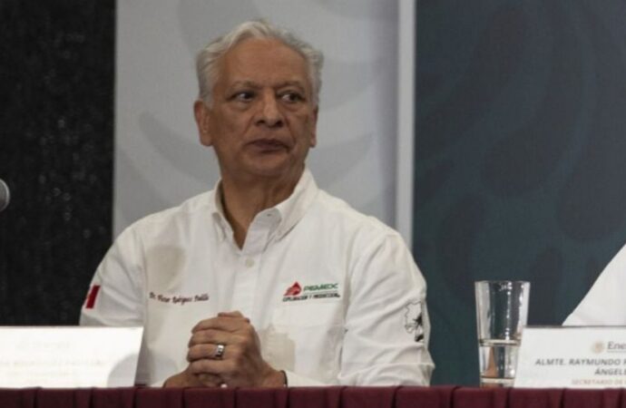 Pemex reconoce falla en sus instalaciones como origen del derrame en el Golfo de México