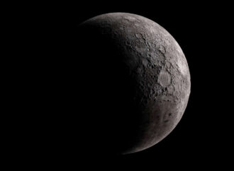 Astronautas de Artemis II observan la cara oculta de la Luna y la describen como “espectacular”