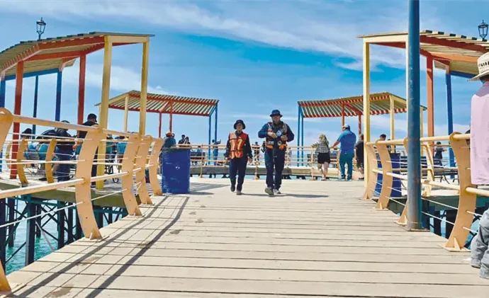 Operativo en Bahía de Kino se mantiene sin incidentes pese a alta afluencia