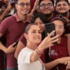 Sheinbaum anuncia beca universal para universitarios en Chiapas desde Palenque