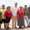 Ramón Flores propone ordenamiento con enfoque social para comerciantes de playas en Guaymas