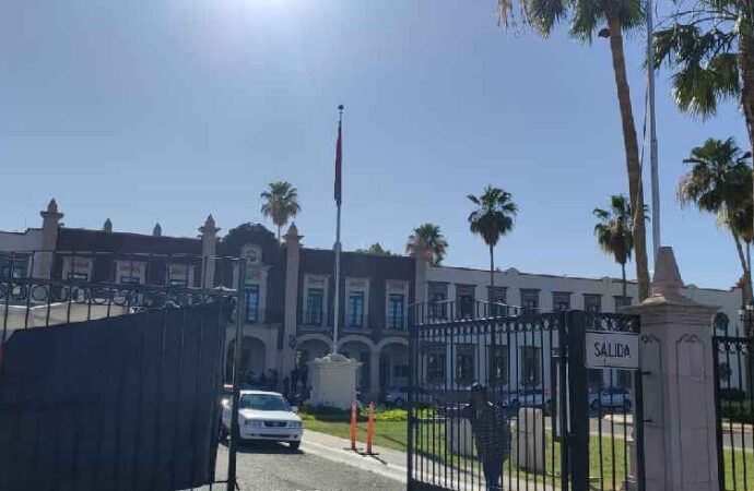 Reabrirá Unison este viernes tras entrega de instalaciones y fin de la huelga del Steus