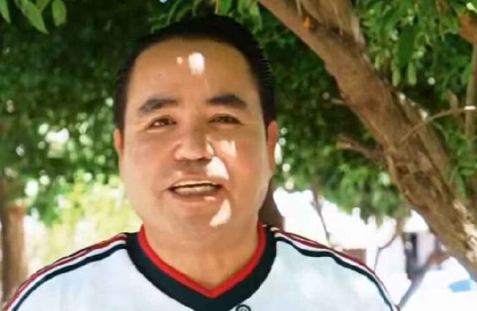 Heriberto Aguilar invita a jóvenes de Guaymas a torneo de dominadas
