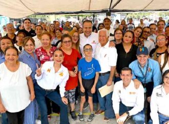 Astiazarán encabeza jornada de salud y descacharre en Las Villas para prevenir dengue