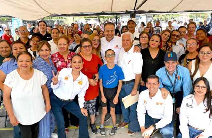 Astiazarán encabeza jornada de salud y descacharre en Las Villas para prevenir dengue