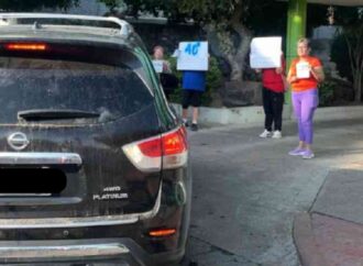Vecinos de Urbi Villa del Real protestan por corte de luz pese a pagos realizados