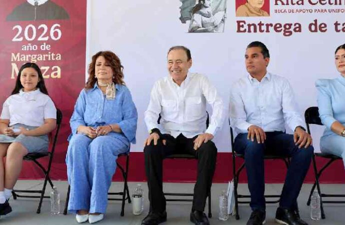Arranca Gobernador Durazo entrega de becas Rita Cetina para alumnas y alumnos de primarias públicas