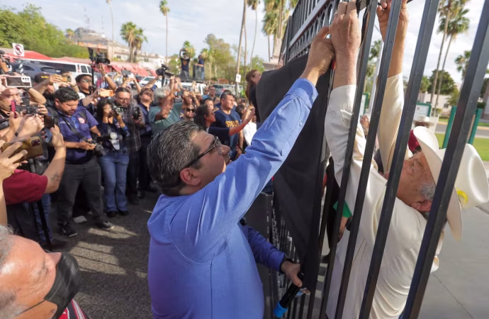 Estudiantes de la Unison expresan incertidumbre tras nuevo paro del STAUS
