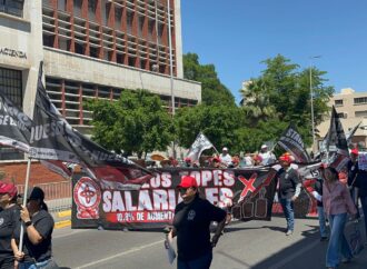 En Sonora, marchan miles por el Día del Trabajo; sindicatos universitarios destacan en consignas de huelga