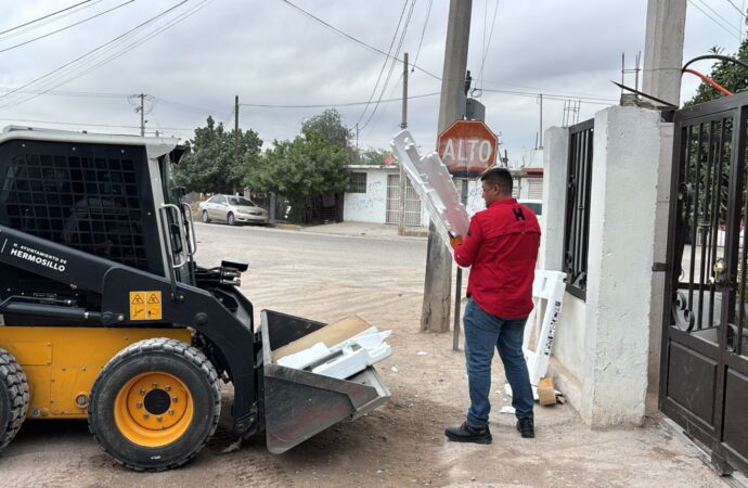 Retira Ayuntamiento de Hermosillo 32 toneladas de cacharros en la Norberto Ortega