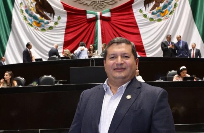 Cámara de Diputados aprobó más 60 dictámenes en su periodo ordinario reciente: Jacobo Mendoza